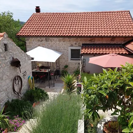 Lavanda & Divona Šibenik