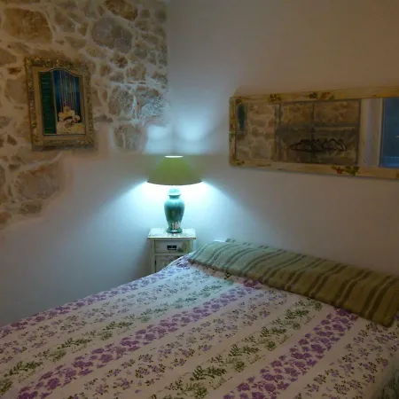 Lavanda & Divona Apartamento Šibenik