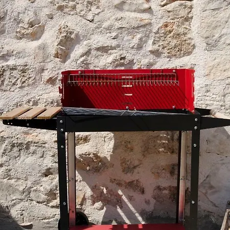 Lavanda & Divona Apartamento *