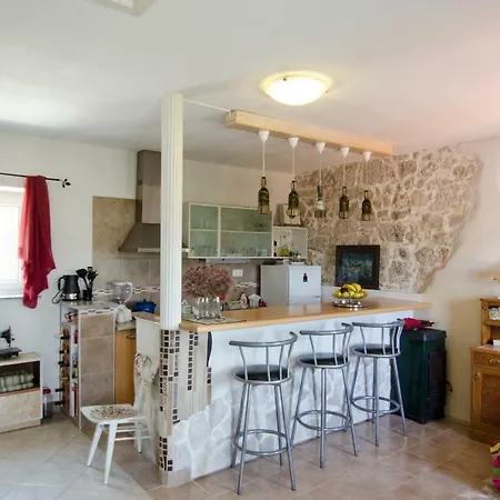 Lavanda & Divona Apartamento Šibenik