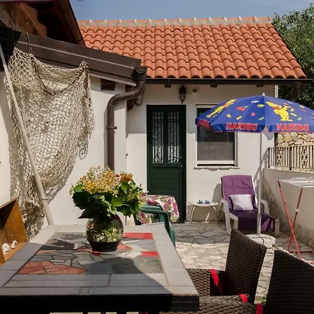 Lavanda & Divona 希贝尼克