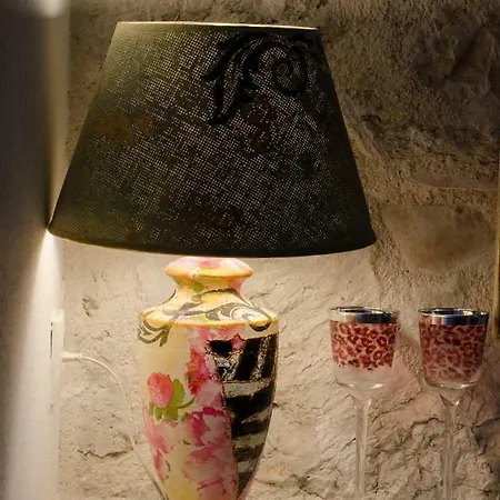 Lavanda & Divona Apartamento Šibenik