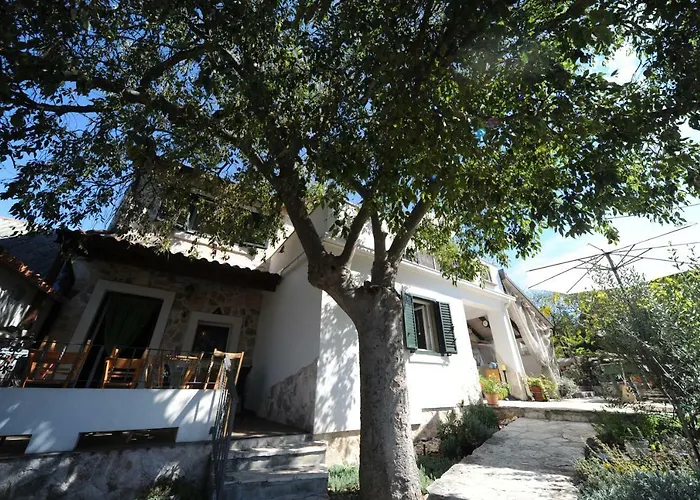 Lavanda & Divona アパート *