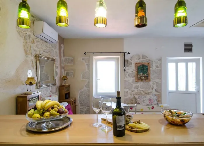 Apartment Lavanda & Divona Sibenik