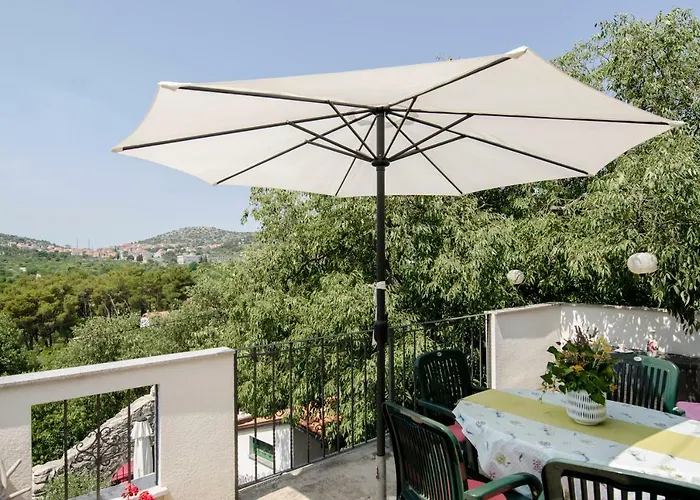 Lavanda & Divona 希贝尼克