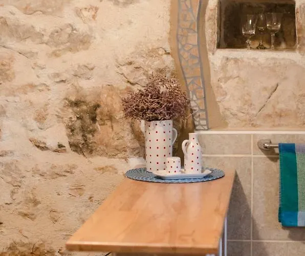 アパート Lavanda & Divona