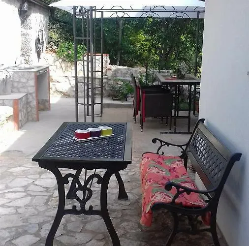 Lavanda & Divona アパート *